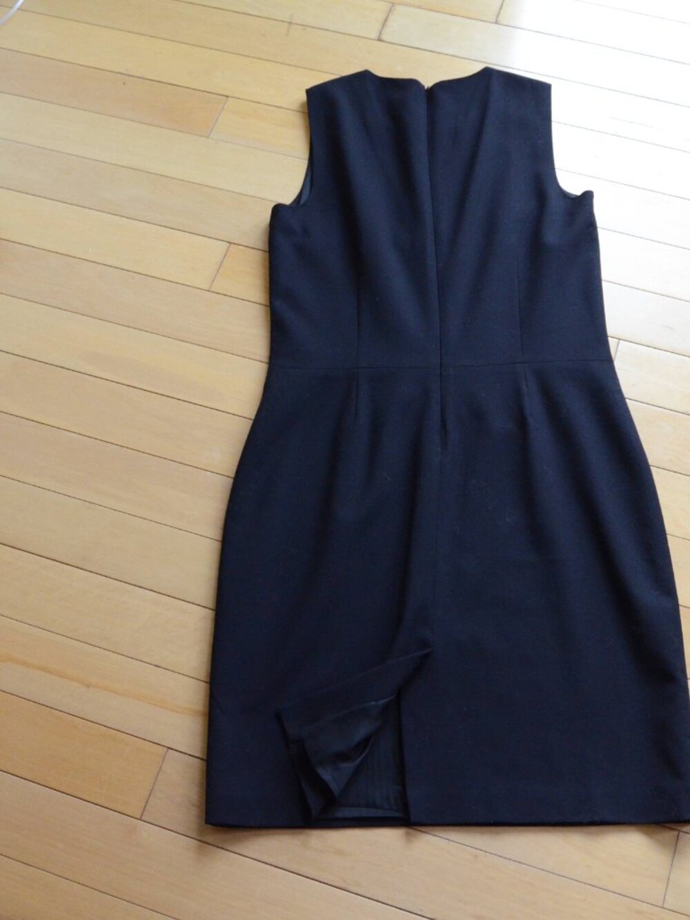 Theory Faux Wrap Black Wool Shift Dress Size 8 - Picture 8 of 10